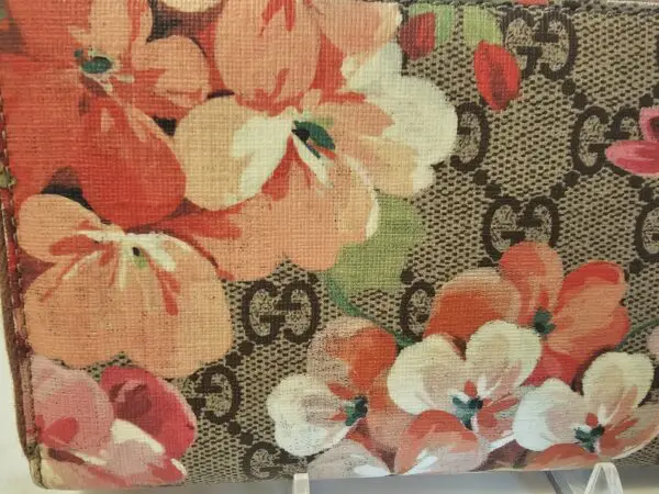 A close up of the flowers on a bag